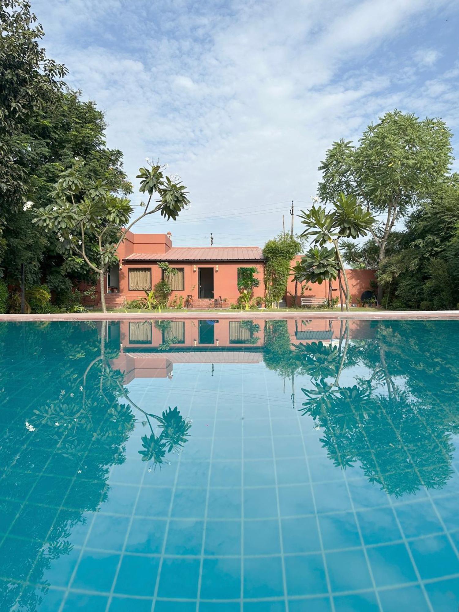 Om Kanta Farms Jaipur Exterior photo